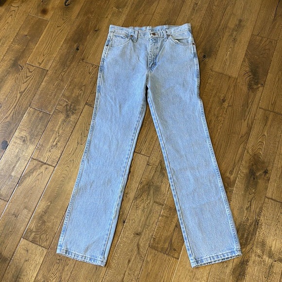 NWT WRANGLER Cowboy Cut 936 SLIM FIT Light Wash JEANS Size 31x32 - Picture 1 of 9